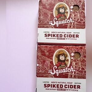 Dr. Squatch Spiked Cider Men's Natural Soap - Red
